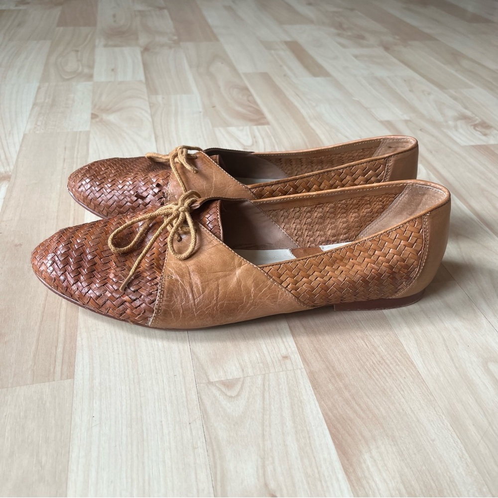 Ipanema Woven Leather Lace-Up Flats in Cognac Brown 9.5 minor damage - Picture 6 of 7